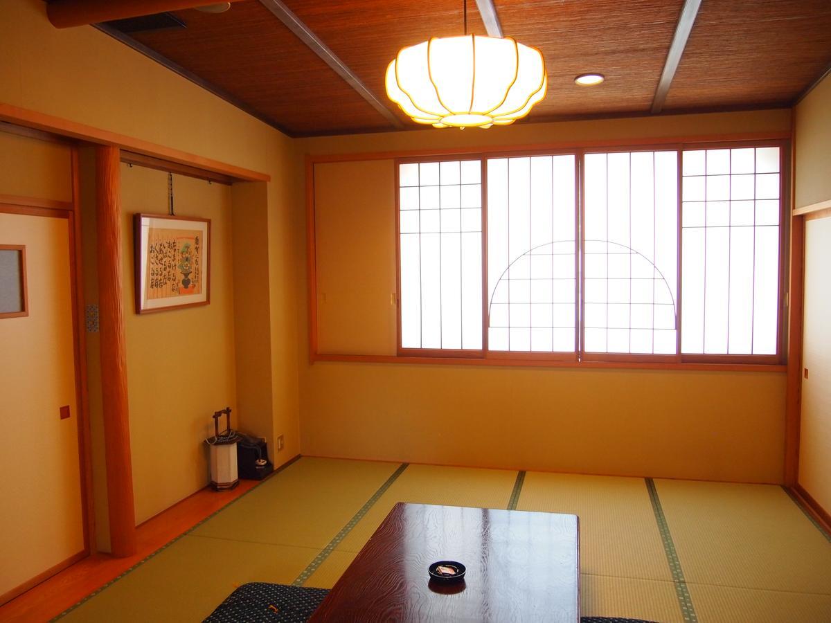 Chuo Hotel Chikuma Exteriér fotografie