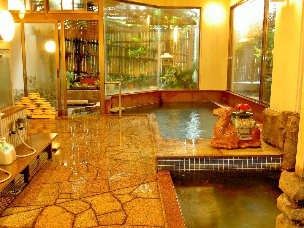 Chuo Hotel Chikuma Exteriér fotografie